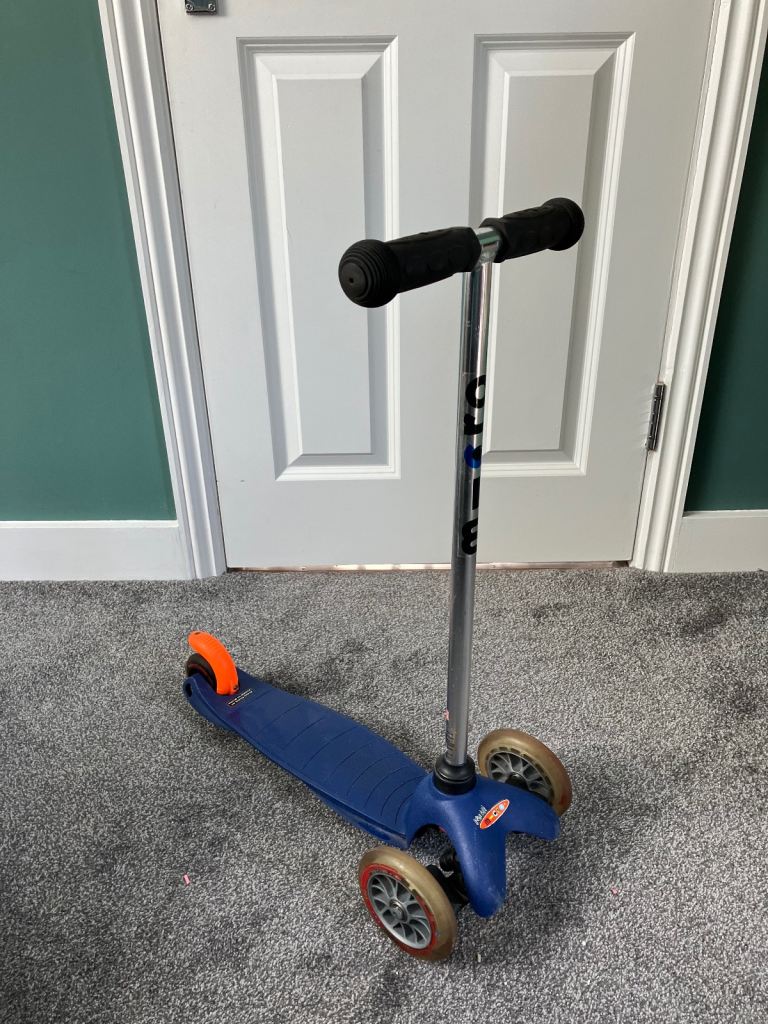 Mini Micro Scooter Blue (boxed)