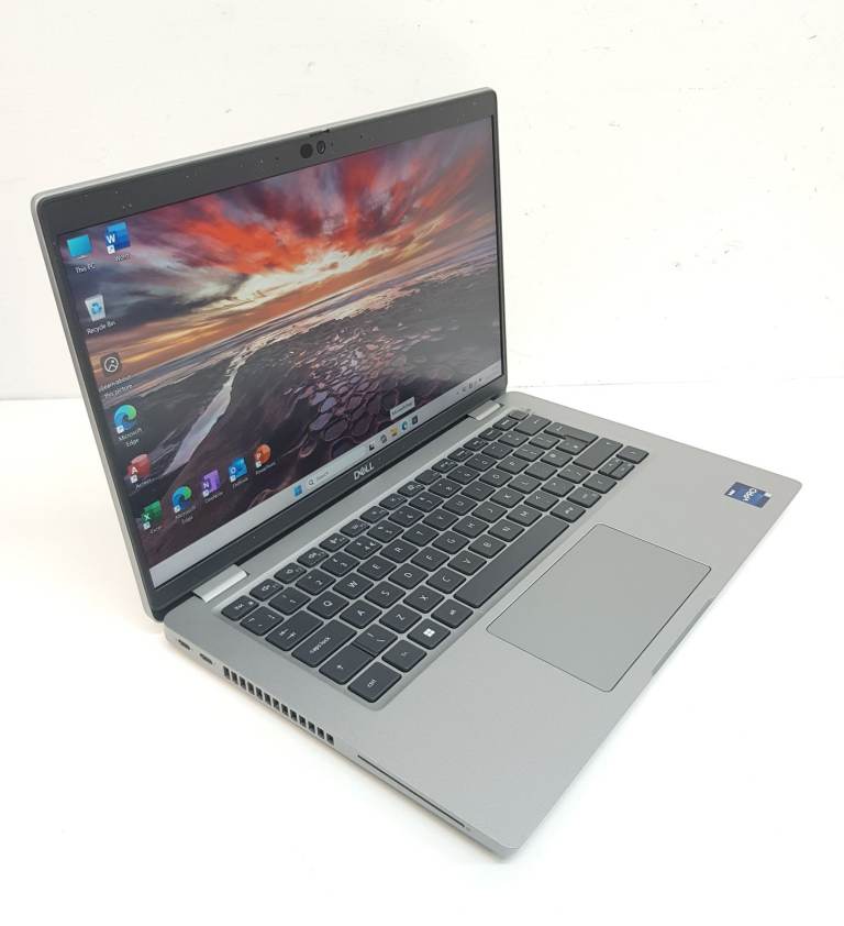Super Fast Dell Laptop, 10-cores i7-12th Gen processor, 16GB RAM, 512GB SSD, Windows 11