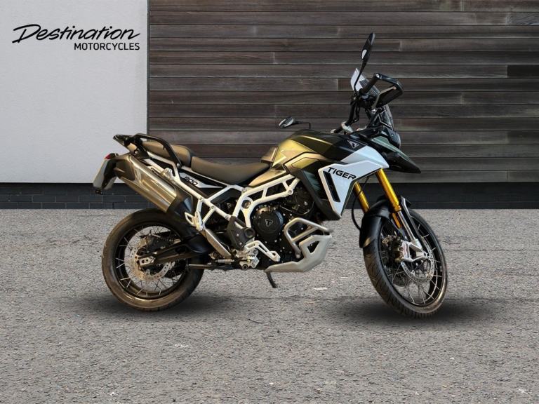 2025 Triumph Tiger 900 RALLY PRO PREMIUM TWIN COLOUR Petrol black Manual
