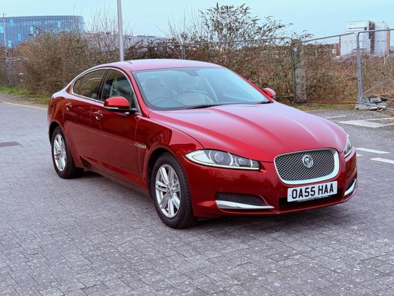 2013 Jaguar XF 2.2d [163] Luxury 4dr Auto SALOON Diesel Automatic
