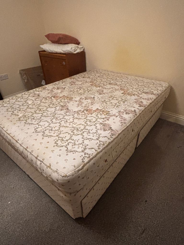 FREE Vi-Spring Divan Bed 