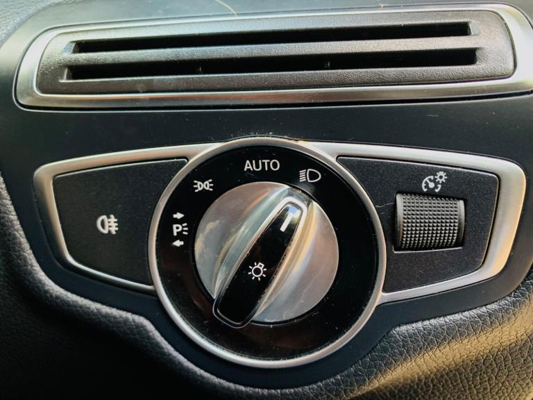 2017 Mercedes-Benz E Class E220d AMG Line 5dr 9G-Tronic ESTATE DIESEL Automatic