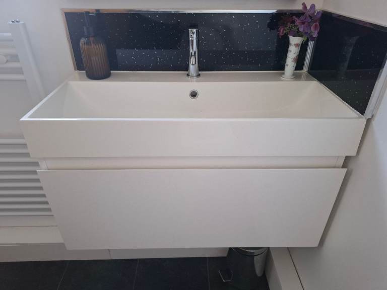 Modern White Wall-Mounted Bathroom Sink with Vanity Unit