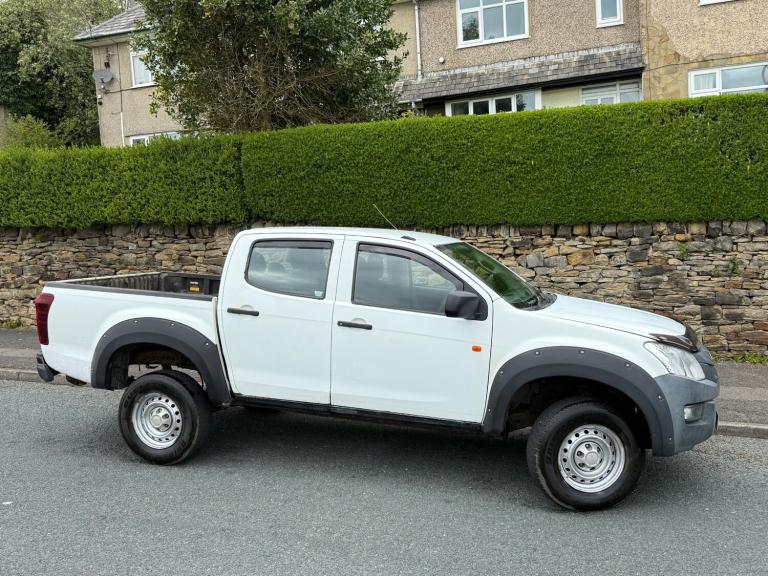 2015 Isuzu D-Max 2.5TD Double Cab 4x4 PICK UP Diesel Manual