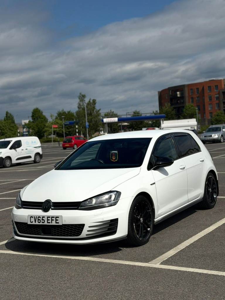 Volkswagen, GOLF, Hatchback, 2016, Manual, 1968 (cc), 5 doors