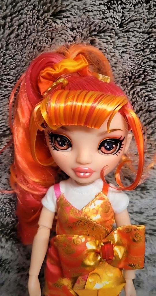 Rainbow High Laurel De'vious Doll
