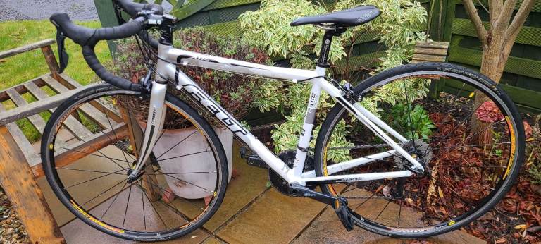 Felt ZW100 Woman's Road Bike. Small/45cm. Good condition.