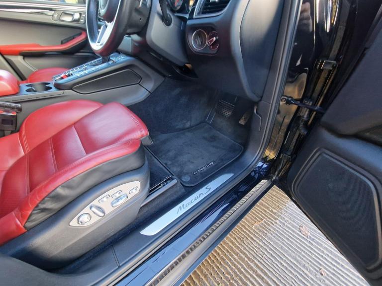 2015 Porsche Macan 3.0 V6 S SUV 5dr Petrol PDK 4WD Euro 6 (s/s) (340 ps) ESTATE Petrol Automatic