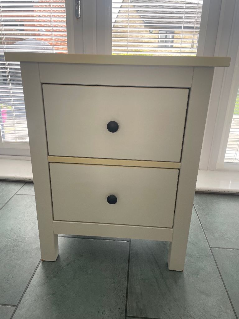 IKEA Hemnes Bedside Table and Drawers 