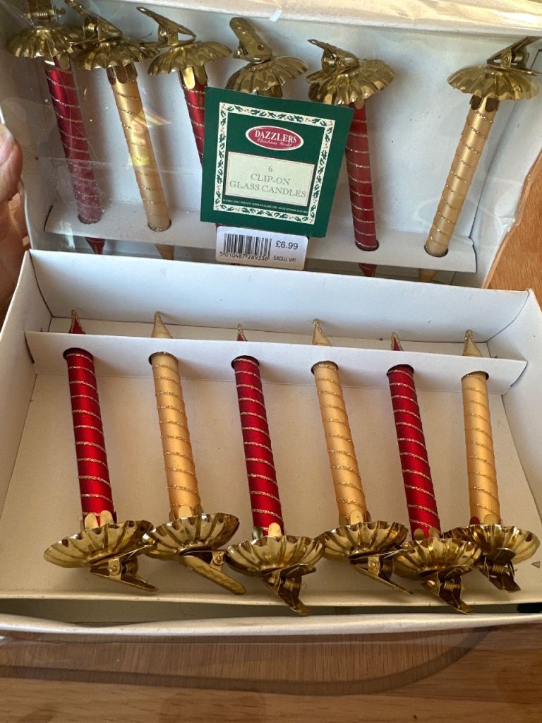 12 clip on glass candles 