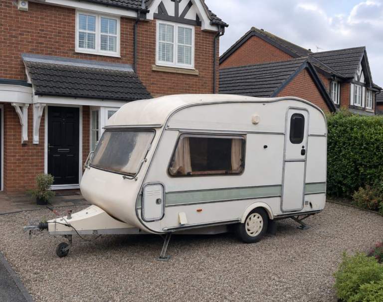 1998 Windrush 2-Berth Caravan