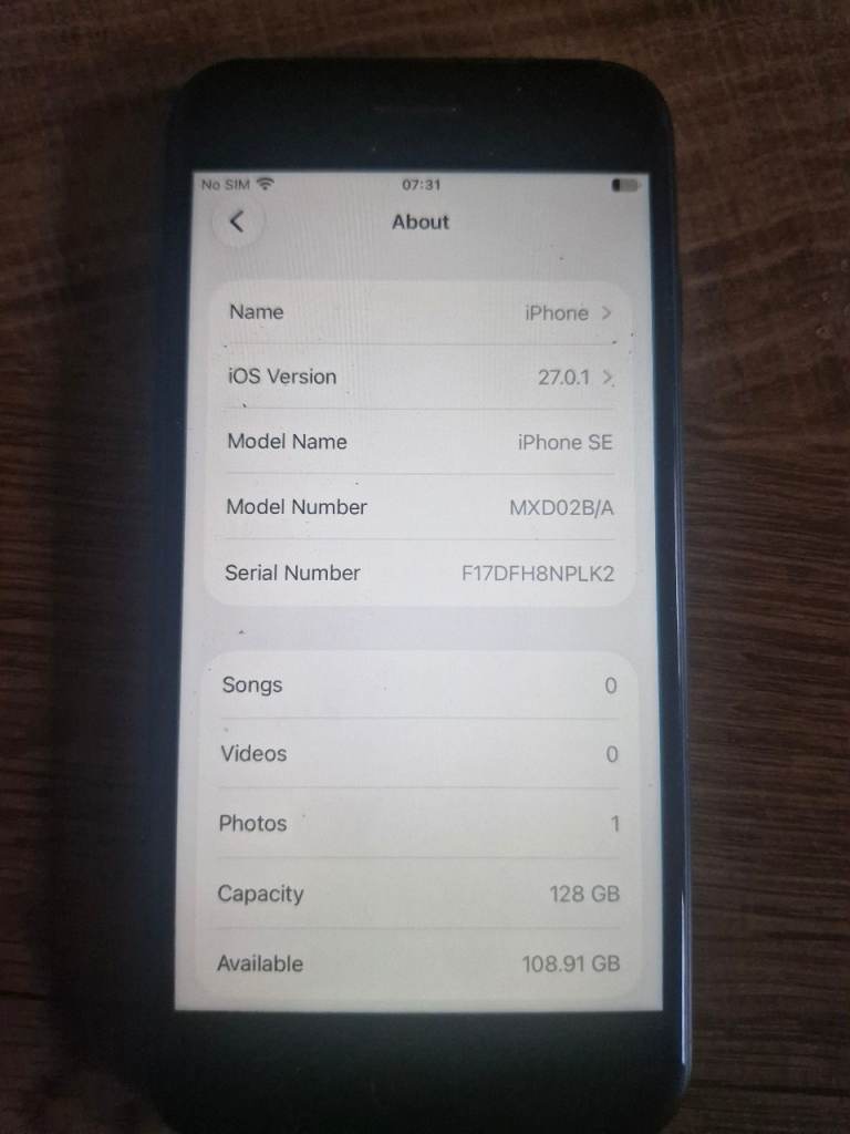 Iphone ios 27 | in Calverley, West Yorkshire | Gumtree