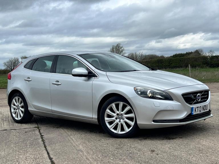  Volvo V40 2.0 D3 SE Lux Nav Euro 5 (s/s) 5dr Diesel Manual
