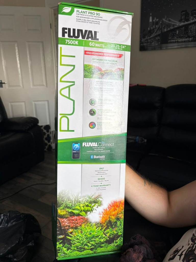 Fluval 60 watt plant growing light