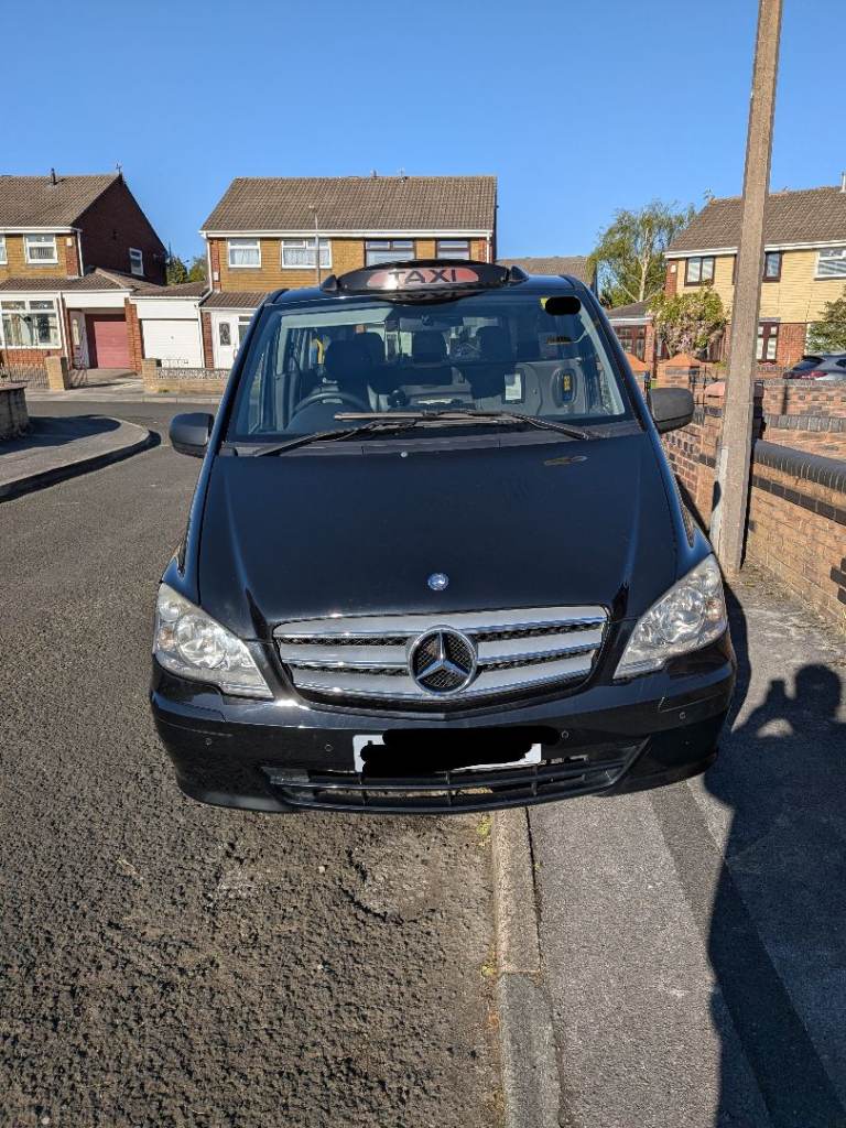 Mercedes Vito + Plate 