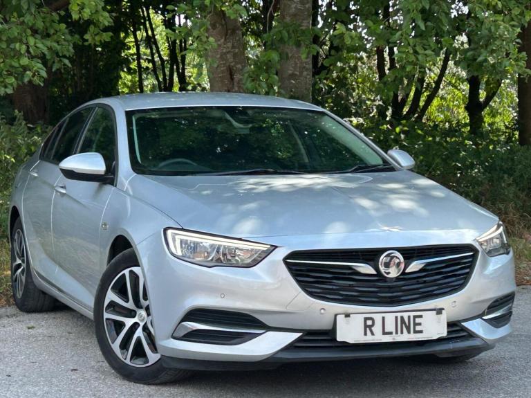2017 Vauxhall Insignia 1.6 Turbo D ecoTEC Design Grand Sport Euro 6 (s/s) 5dr HATCHBACK Diesel Ma...
