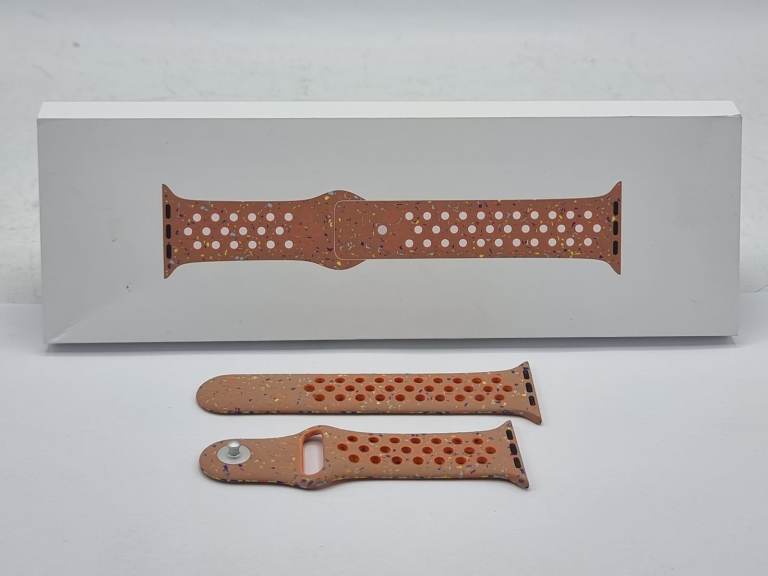 Apple MGAQZM/A Watch 42mm Nike Sport Band S/M - Alpenglow Pink