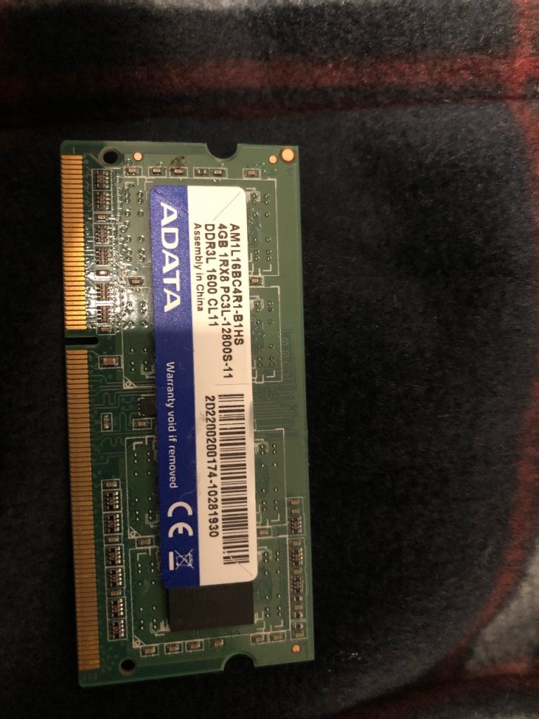 4gigs ddr3 1600 mgz laptop ram 