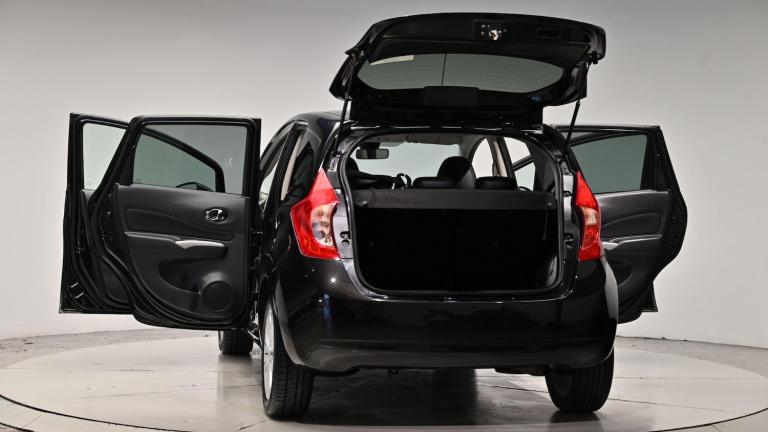 2015 Nissan Note 1.2 DiG-S Tekna 5dr Auto MPV PETROL Automatic