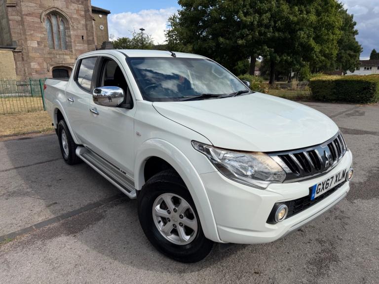 2017 Mitsubishi L200 Double Cab DI-D 178 Titan 4WD PICK UP Diesel Manual