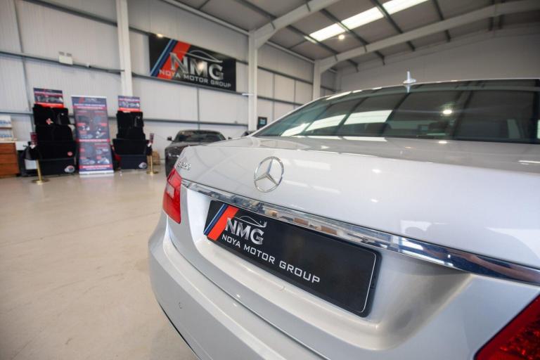 2009 Mercedes-Benz E Class E220 CDI BlueEFFICIENCY SE 4dr Tip Auto SALOON DIESEL Automatic