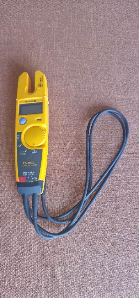 Fluke T5-1000 Electrical tester. Voltage tester. 