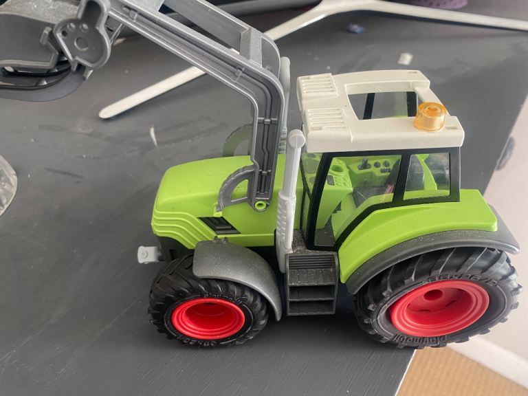 Playmobil tractor 