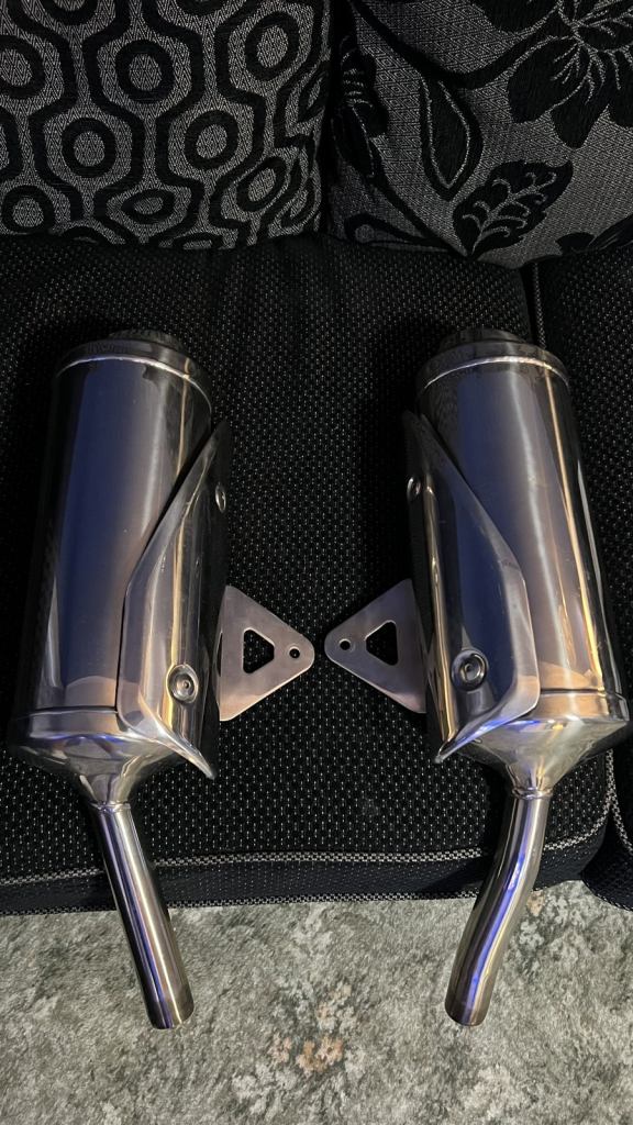 Triumph Street Triple 675 Twin Exhaust