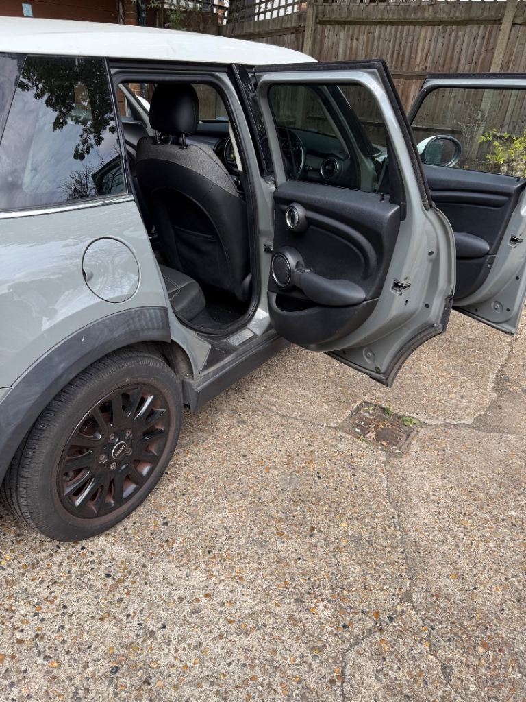 Mini, HATCHBACK, Hatchback, 2015, Manual, 1499 (cc), 5 doors