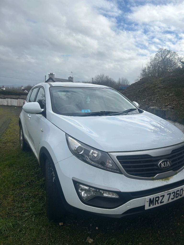 Kia, SPORTAGE 2014,  for parts or repair Manual, 1 (cc), 5 doors