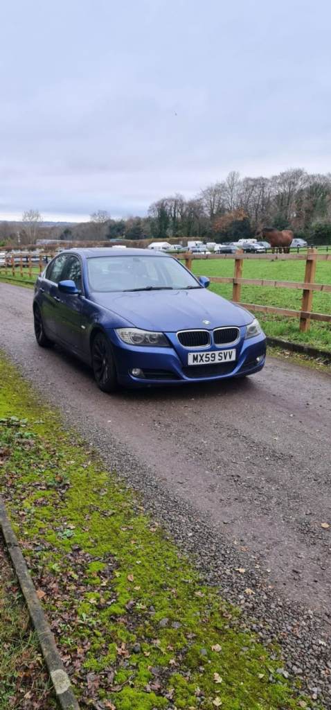 BMW, 3 SERIES, Saloon, 2009, Manual, 1995 (cc), 4 doors