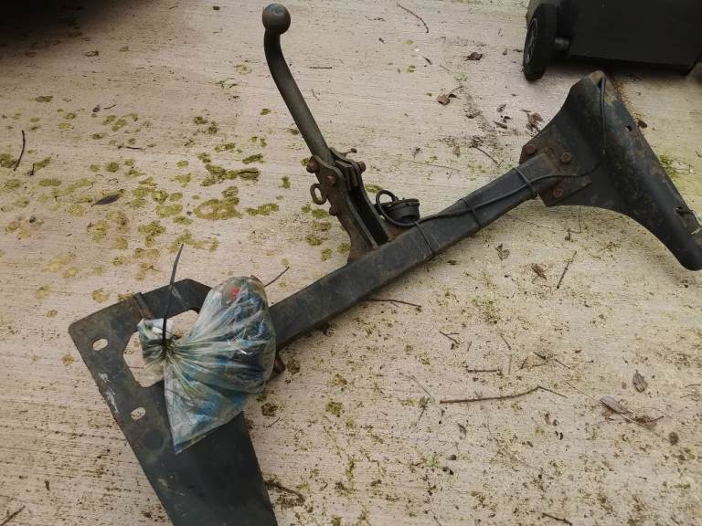 2012 Honda CRV Estate Towbar  *Excellent cdtn*