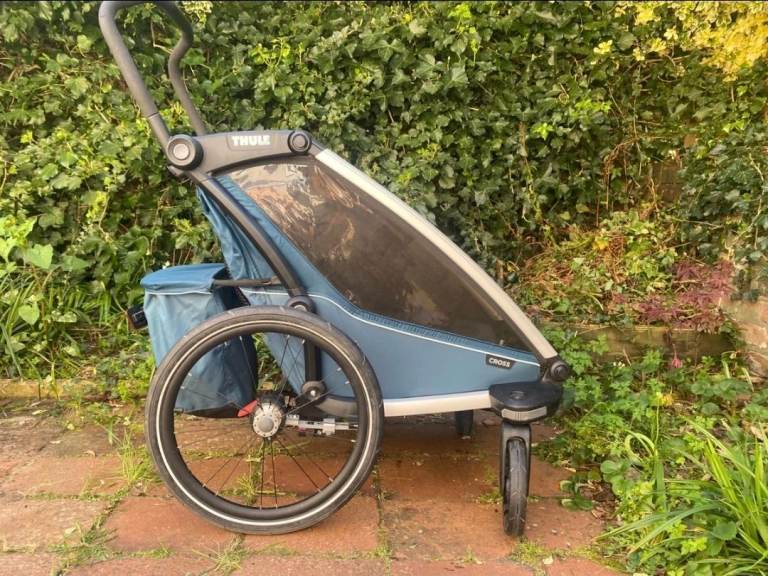 (RESERVED)Thule Chariot Cross 1 Child Bike Trailer – Majolica Blue – £70