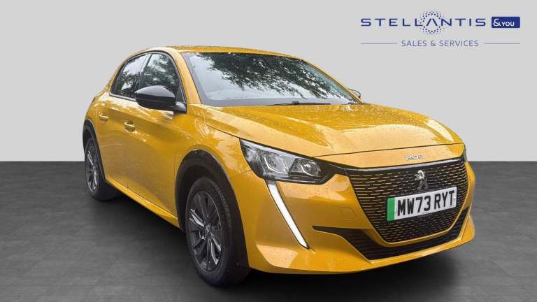 2023 Peugeot 208 50kWh Allure Premium + Hatchback 5dr Electric Auto (7.4kW Charger) (136 ps) Hatc...