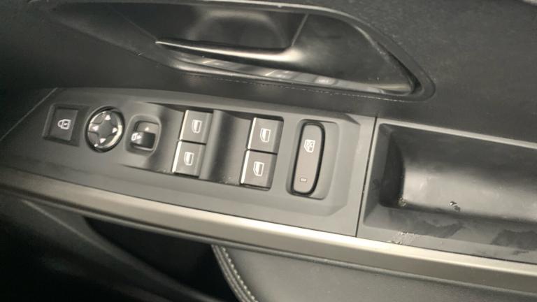 2025 Peugeot 5008 1.2 HYBRID GT SUV 5dr Petrol Hybrid e-DSC6 Euro 6 (s/s) (136 ps) SUV Hybrid Aut...