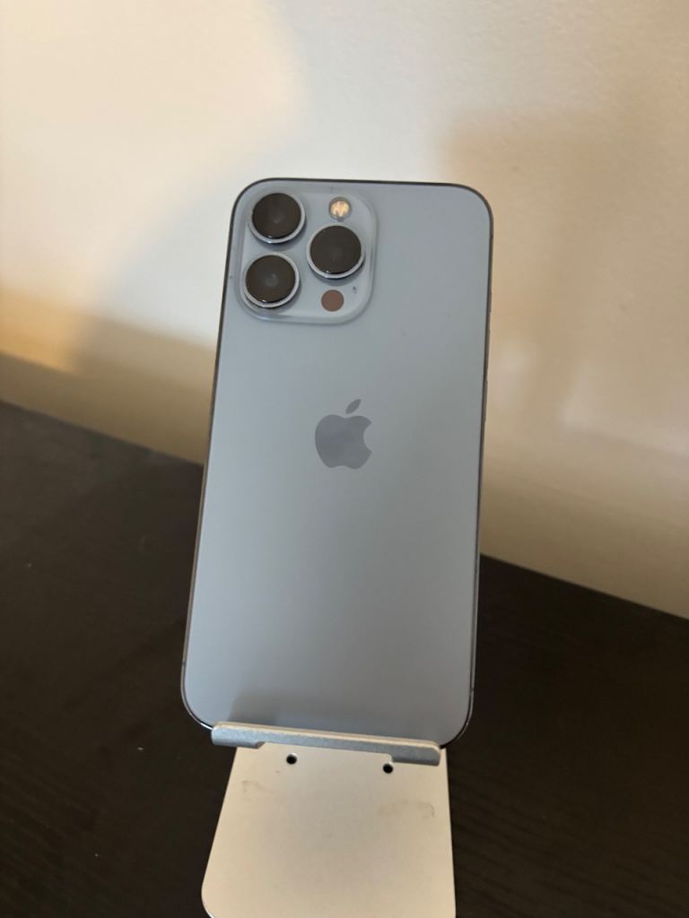 iPhone 13 Pro 128GB Sierra Blue | 100% Battery Health | Unlocked | Excellent Condition