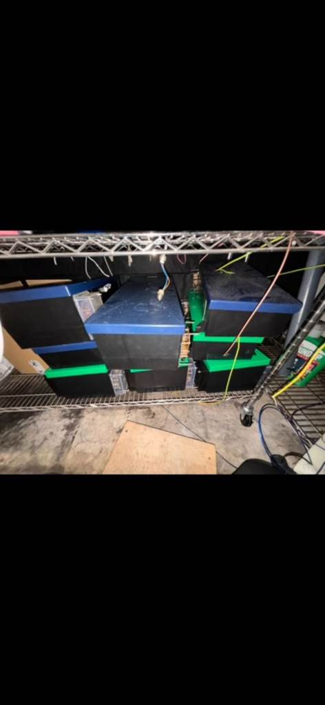 Automatic Belt Feeders (12 and 24 hour timers)