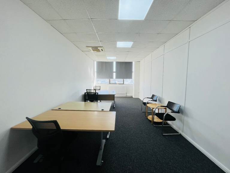 Medium Office To Rent in Park Royal NW10 
