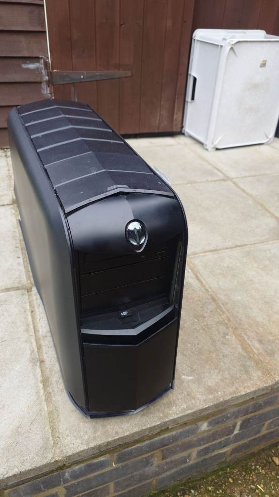 Alienware Gaming PC i7 - Spares or Repairs