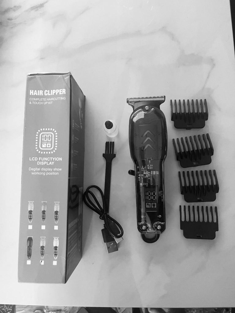Hair clipper 
