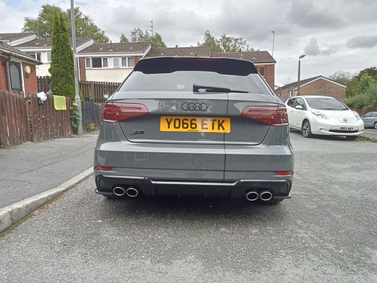 Audi S3 