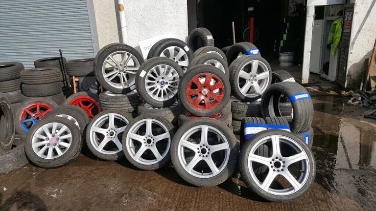 OPN 7-DYS 6PM Over 3000 p/worn &new tyres under one roof all sizes in stock 