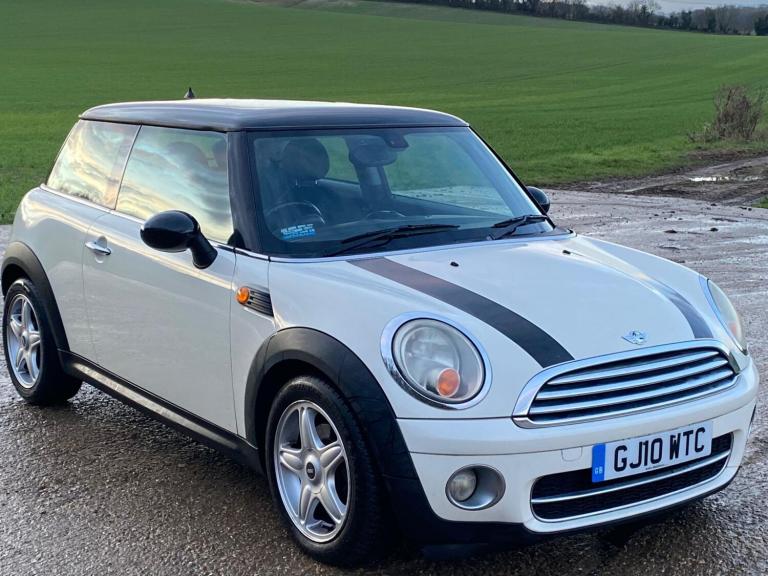 2010 MINI Hatch 1.6 Cooper D Hatchback 3dr Diesel Manual Euro 4 (110 ps) Hatchback Diesel Manual