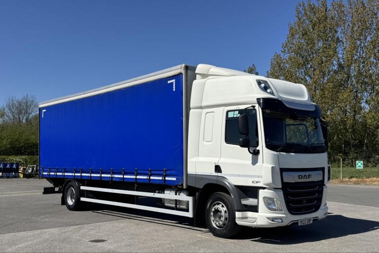 2022 22 plate Euro 6 DAF CF290 4X2 18t Curtain Tail Lift