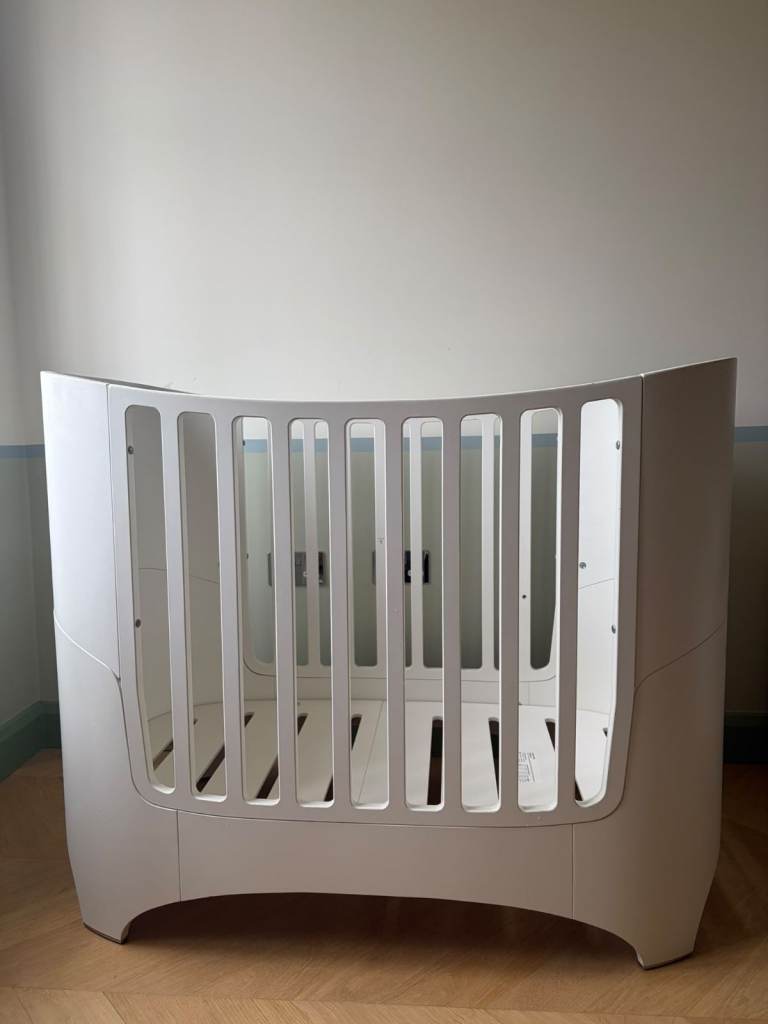 Leander Classic Cot White
