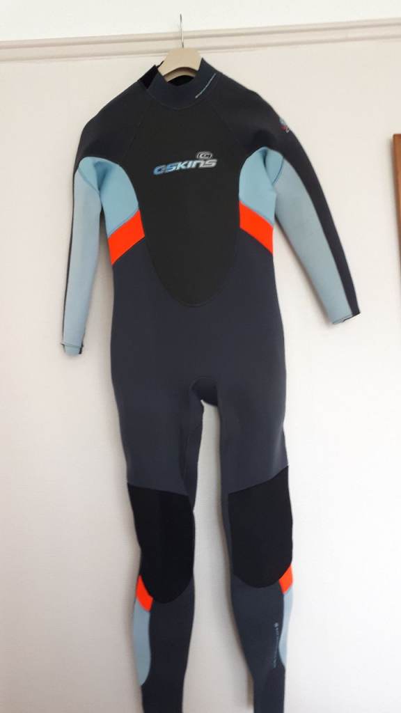 C-skins Ladies wet suit