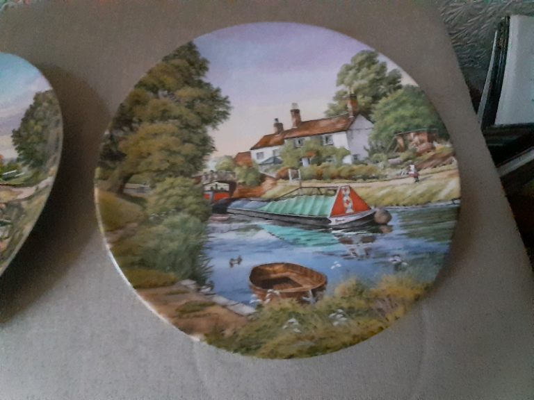 Lock keeper's Cottage Royal Worcester plate