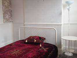 Furnished Master Room to Rent E6 3AR | Bills Included | Garden | Broadband | Near Upton Park