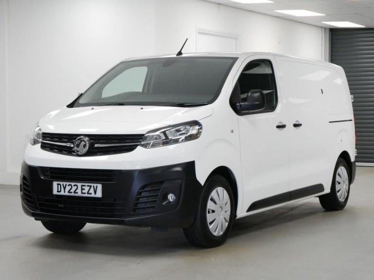 2022 VAUXHALL VIVARO 2700 1.5 D 100 BHP L1 SWB DYNAMIC 6 DOOR