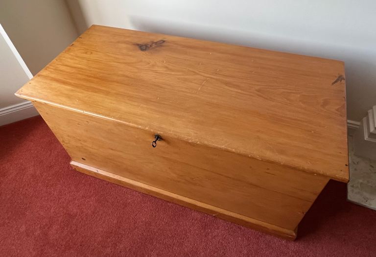 Pine Blanket Box